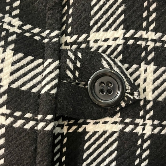 Tribal Black and White Plaid Jacket. Size 14. - Picture 5 of 10